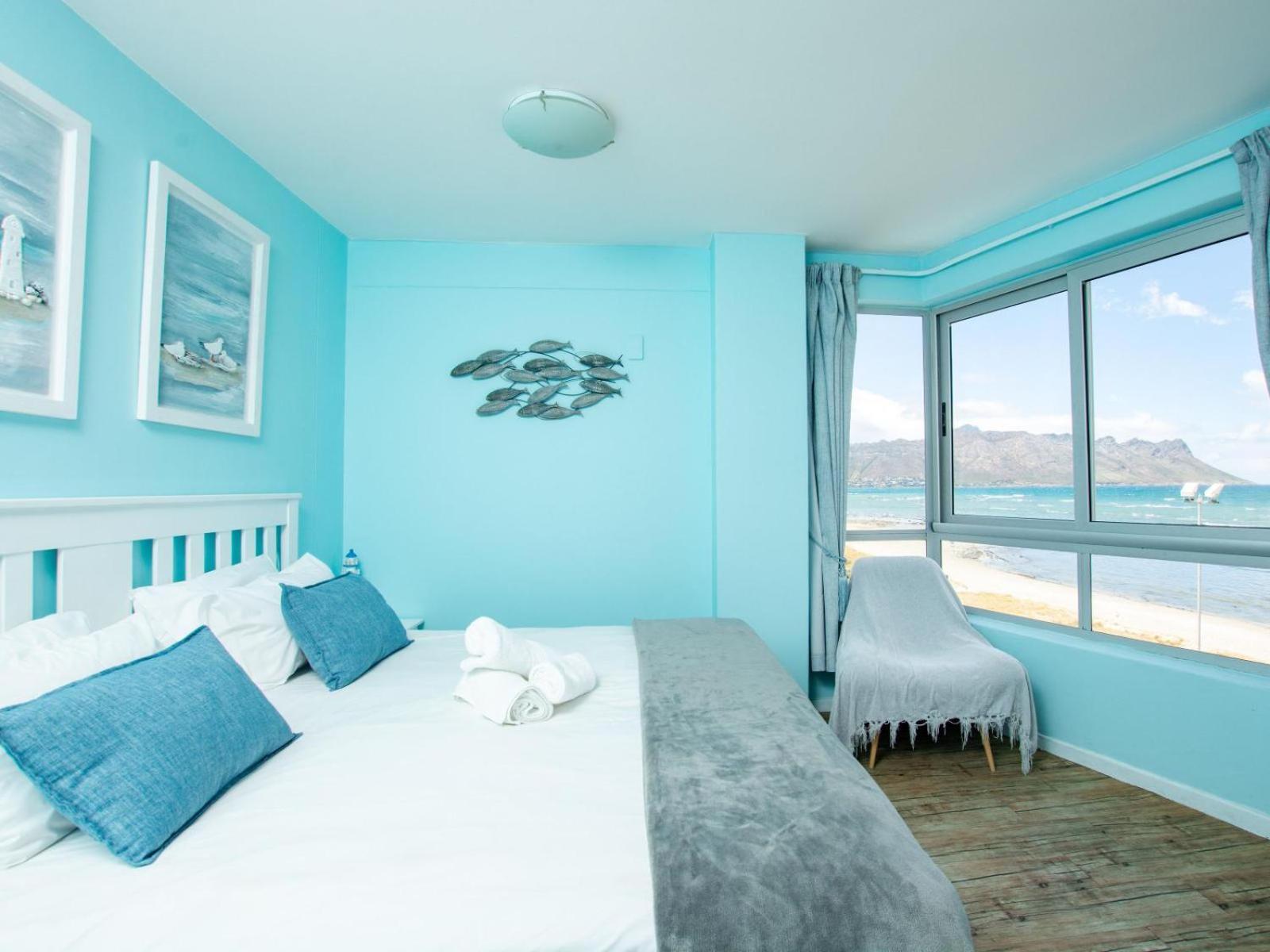 False Bay Inn Strand Rum bild