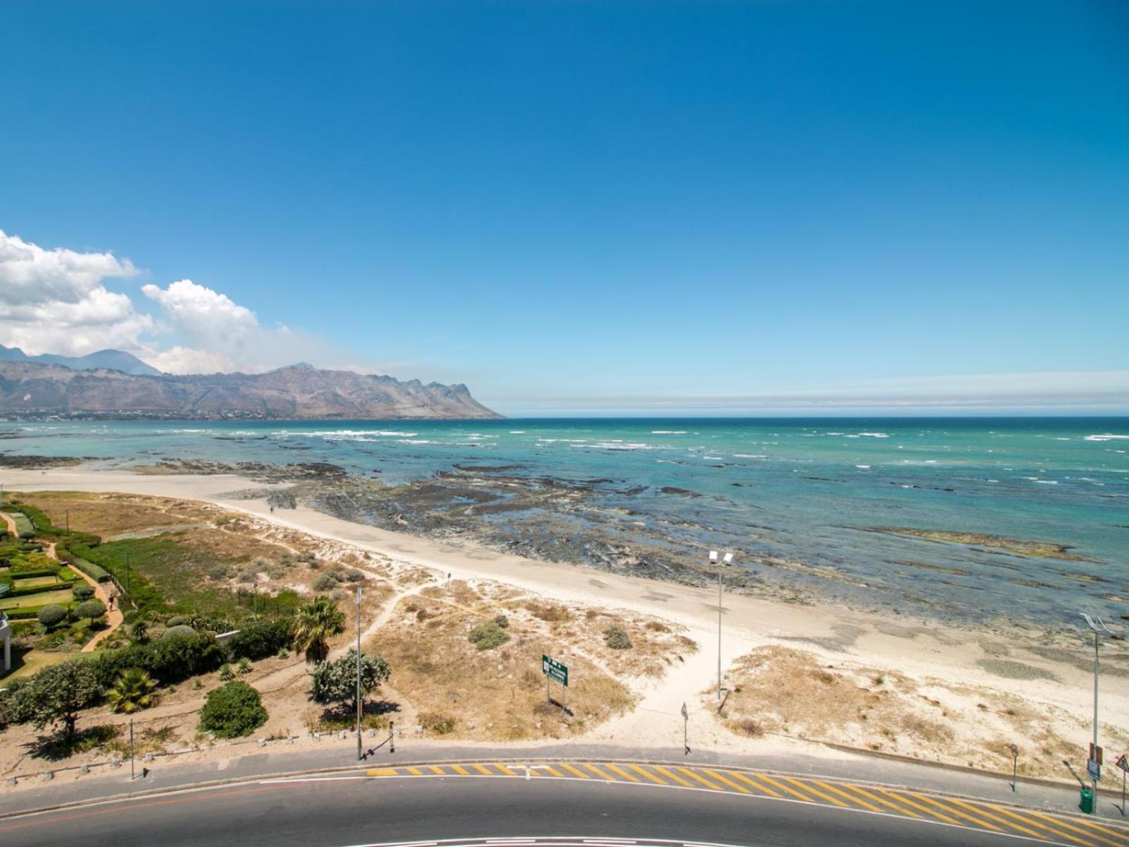 False Bay Inn Strand Exteriör bild